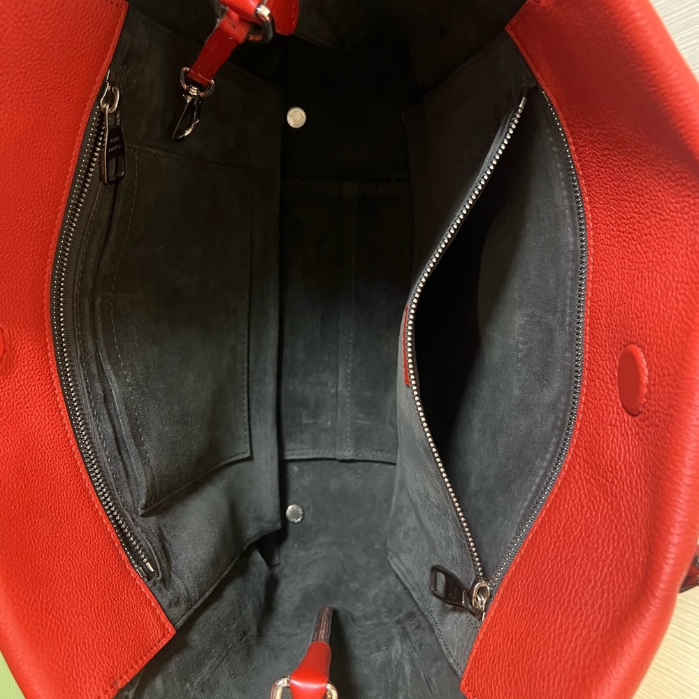 Louis Vuitton Red Tote with Textured Sides - Picture 12 of 16